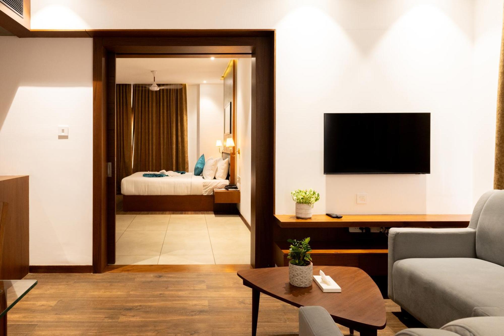 Gokulam Park Guruvayur Hotel Buitenkant foto