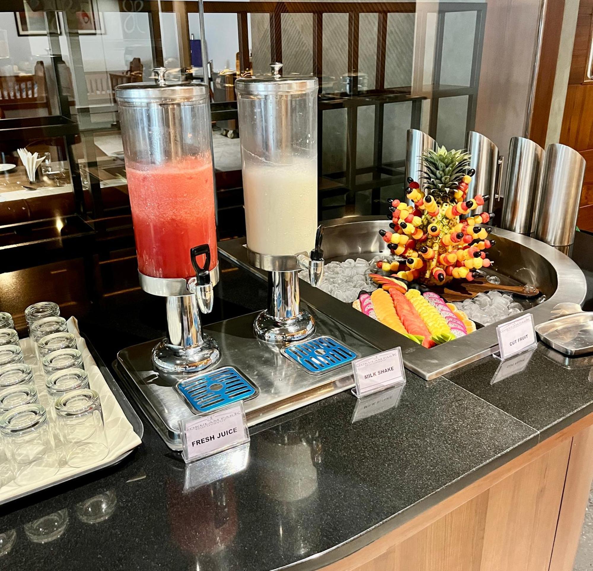Gokulam Park Guruvayur Hotel Buitenkant foto