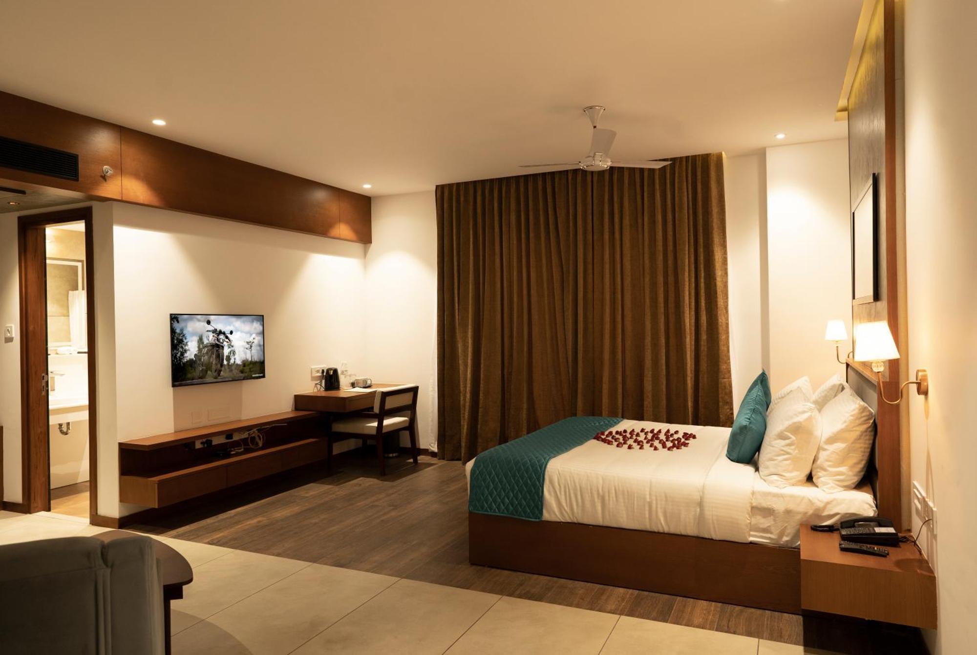Gokulam Park Guruvayur Hotel Buitenkant foto